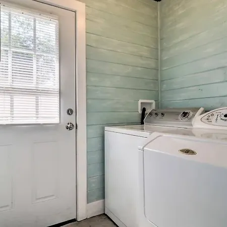Pool Home Sleeps 6 With Large Fenced Yard Jacksonville Exterior photo