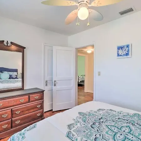 Pool Home Sleeps 6 With Large Fenced Yard Jacksonville Exterior photo